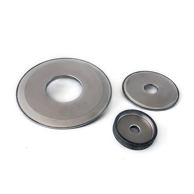 Grinding wheels for carbide rolls