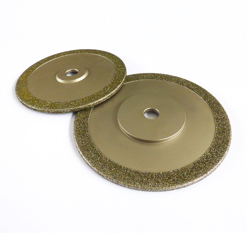 Single hubbed grinding wheels